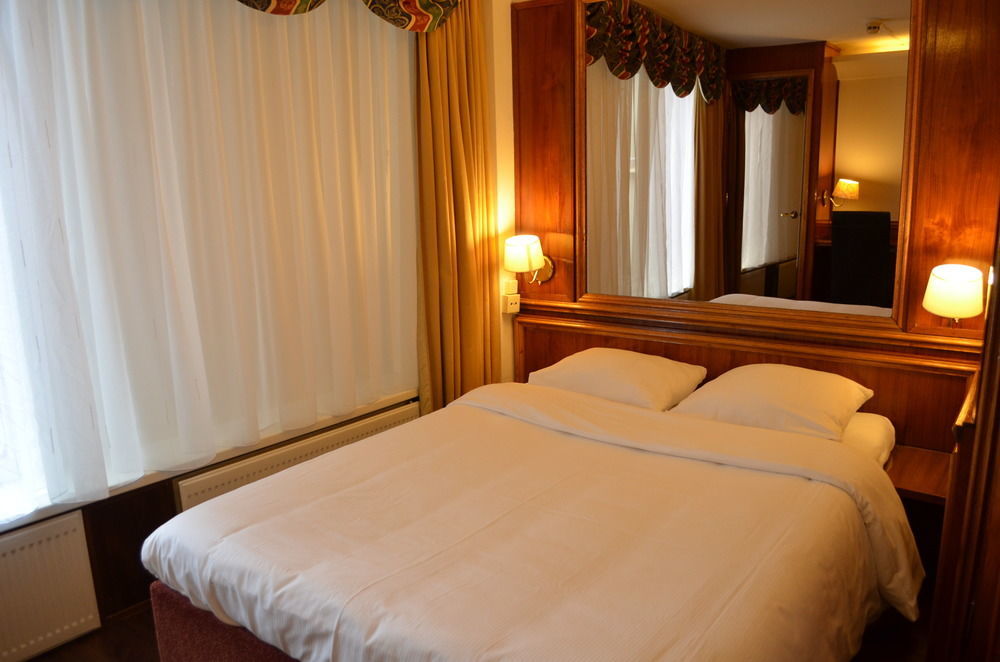 Rembrandtplein Hotel Amsterdam Exterior photo